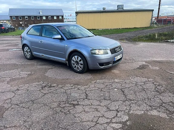 Audi A3 2005 photo 2