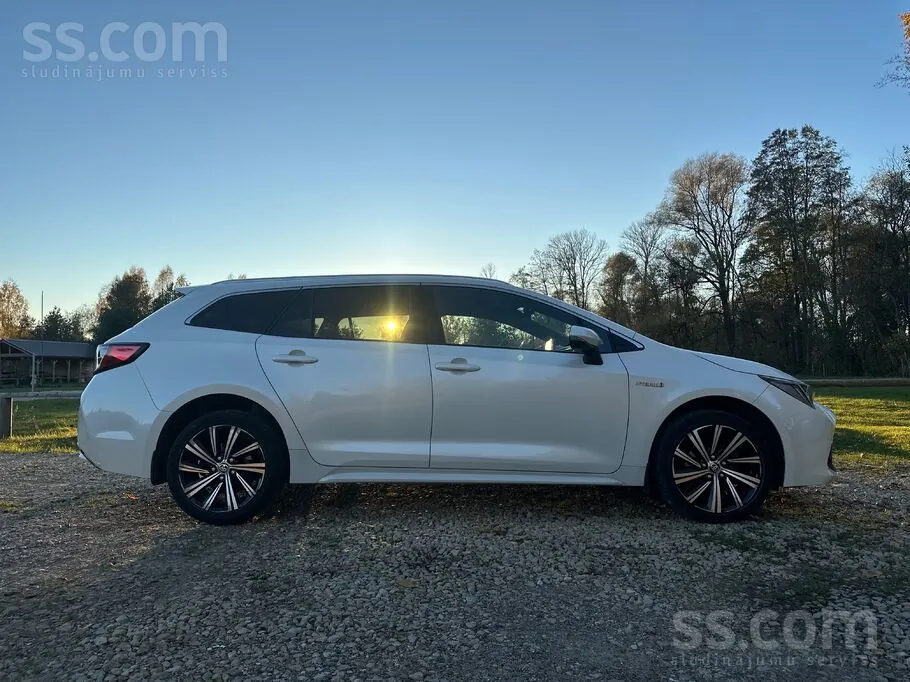 Toyota Corolla 2021 photo 3