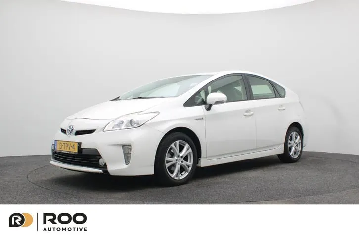 Toyota Prius 2012 photo 2