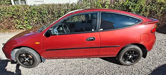 Mazda 323C 1997 photo 3