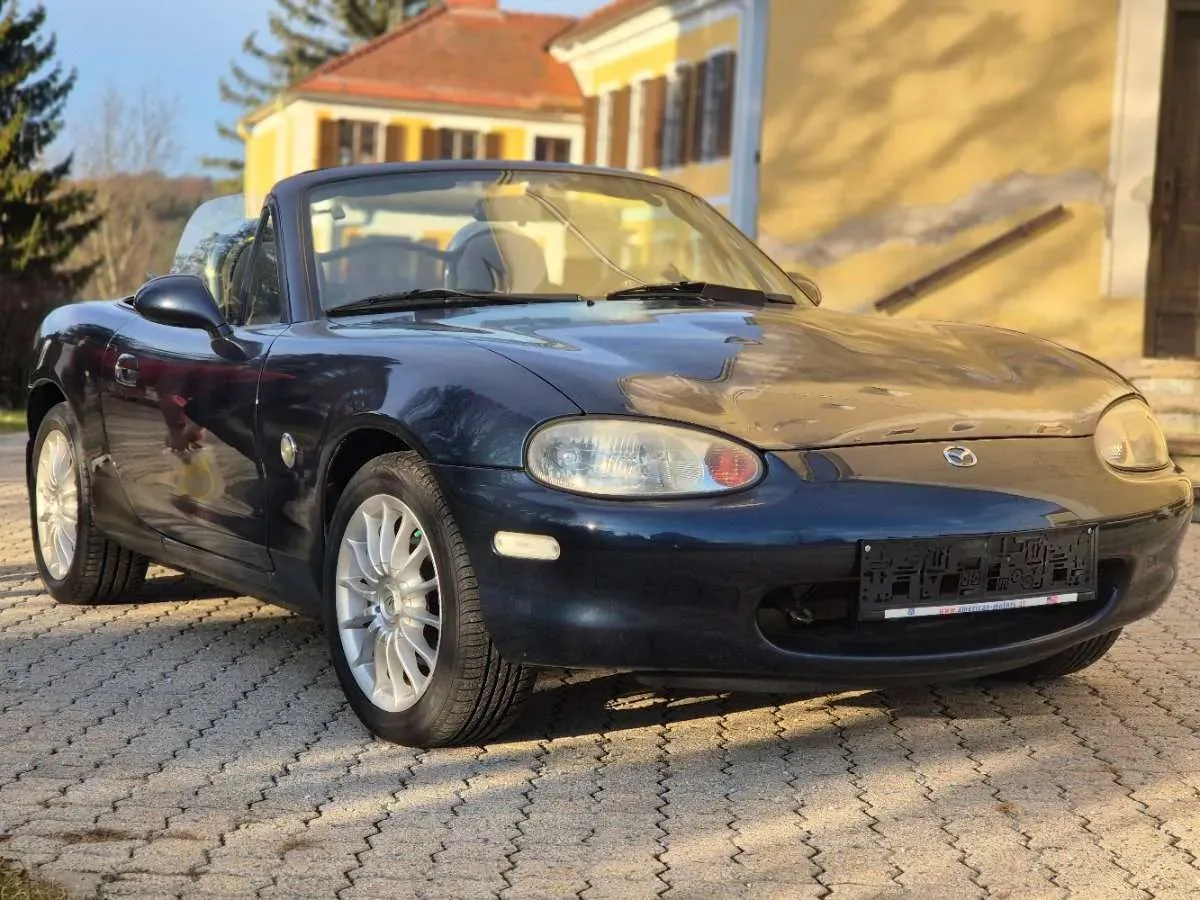 Mazda Mx-5 2001 photo 2