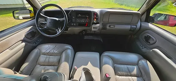 Chevrolet Suburban 1999 photo 5