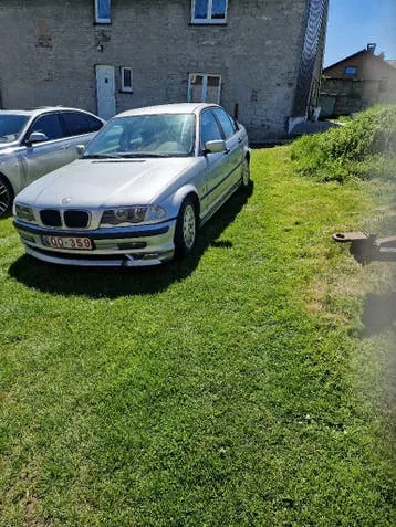 BMW 316I