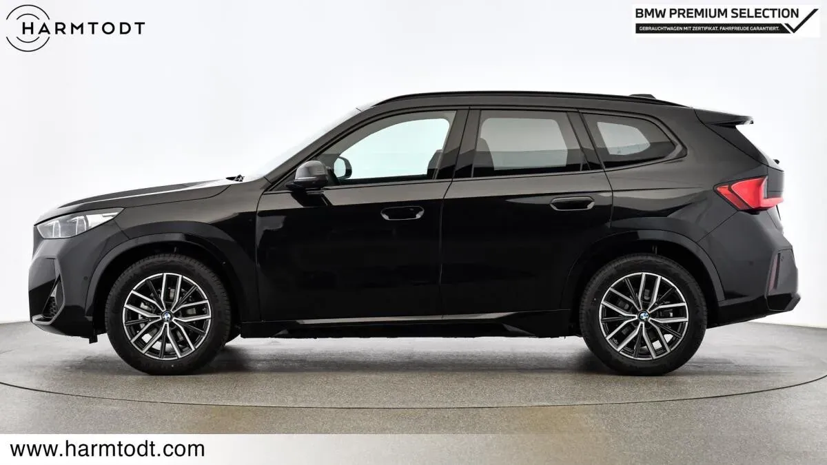 BMW Ix1 2025 photo 3