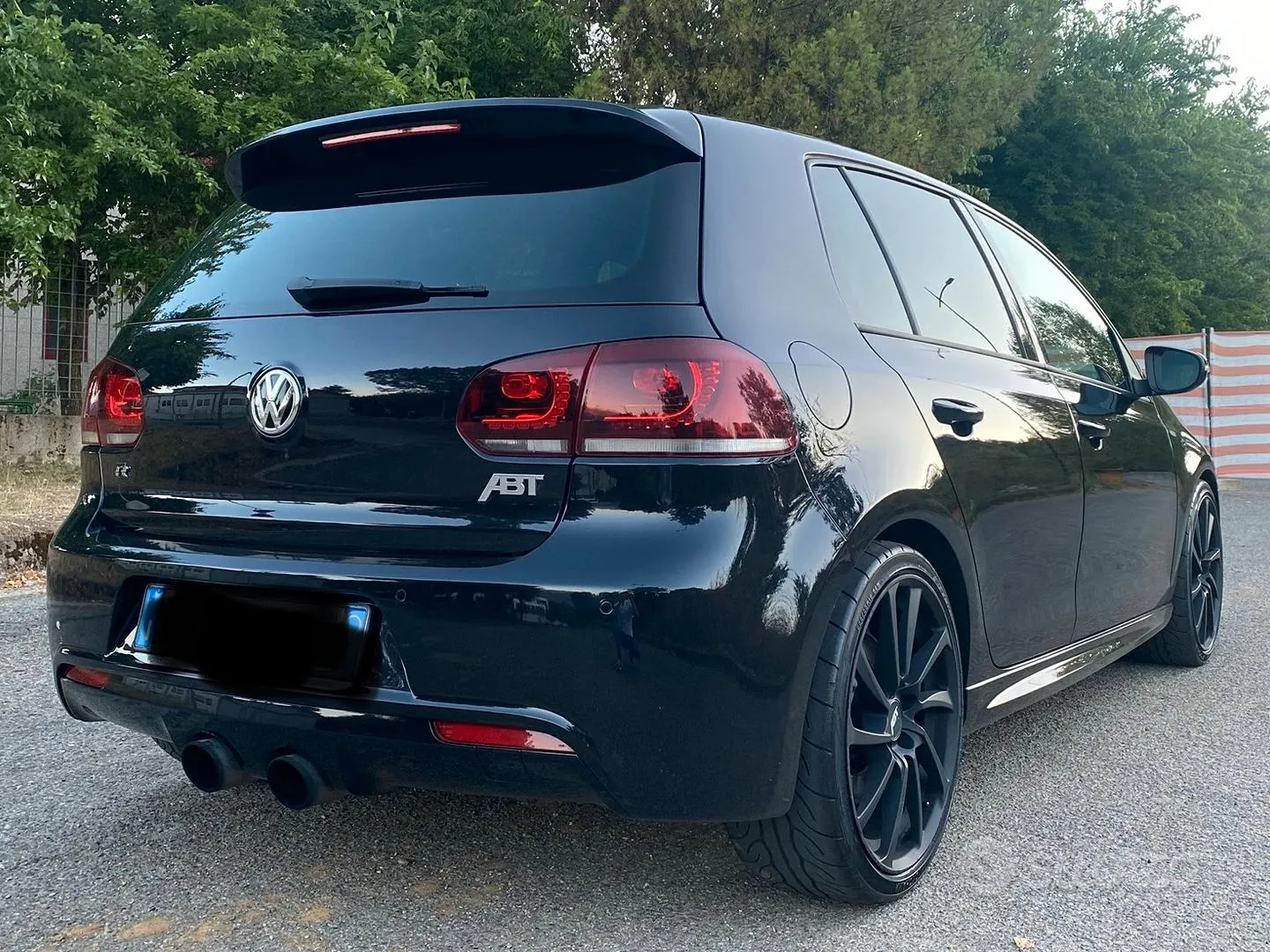 Volkswagen Golf R 2011 photo 5
