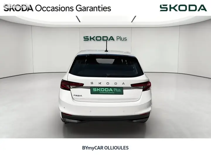 Skoda Fabia 2025 photo 4