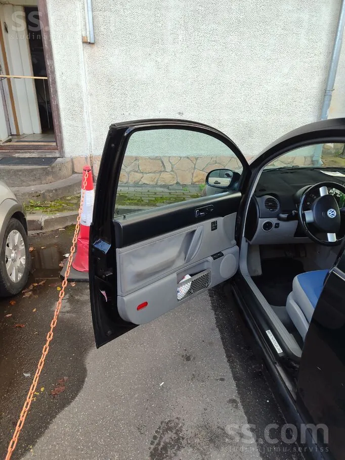 Volkswagen Beetle 2001 photo 5