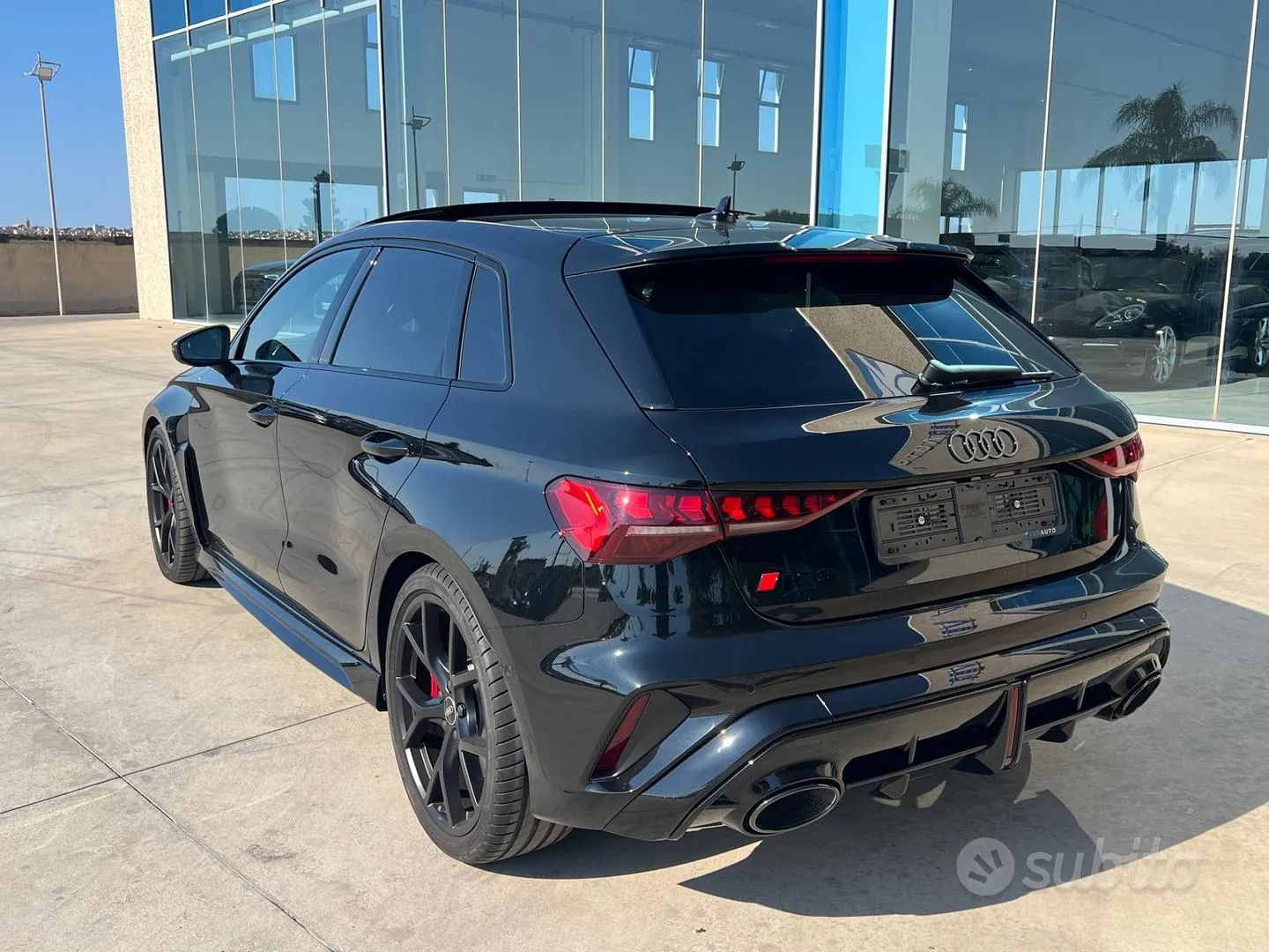 Audi Rs3 2025 photo 3