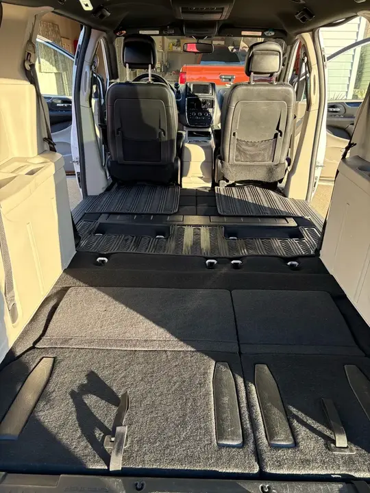 Dodge Grand Caravan 2014 photo 5