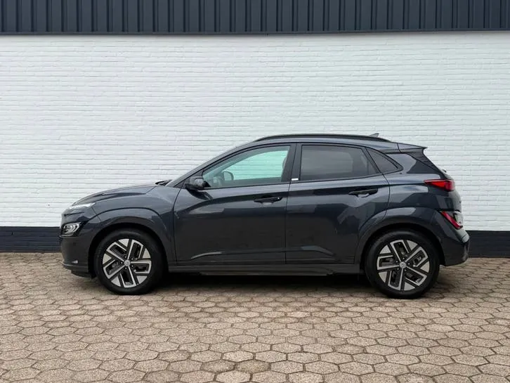 Hyundai Kona 2021 photo 2