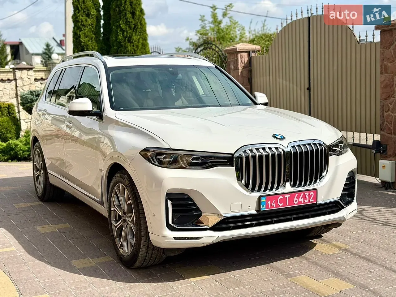 BMW X7 2019 photo 2
