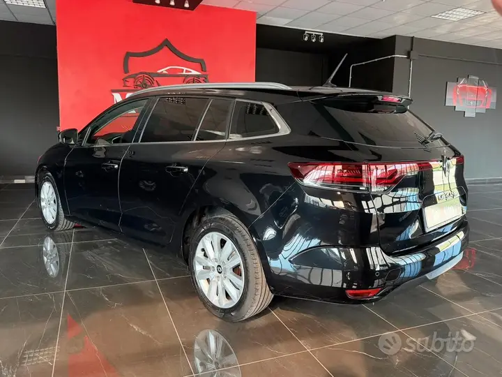 Renault Megane 2022 photo 4