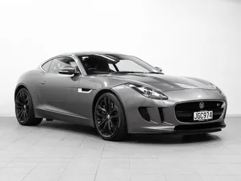 Jaguar F-Type 2015 photo 2