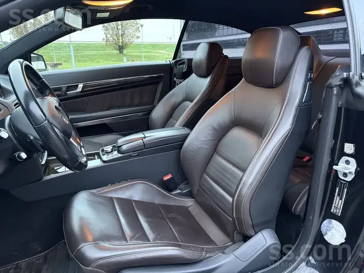 Mercedes-Benz E250 2015 photo 5
