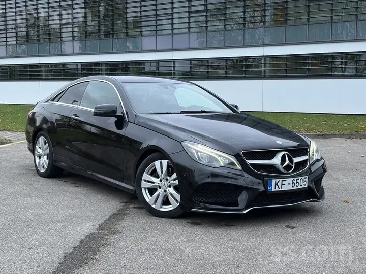 Mercedes-Benz E250 2015 photo 2