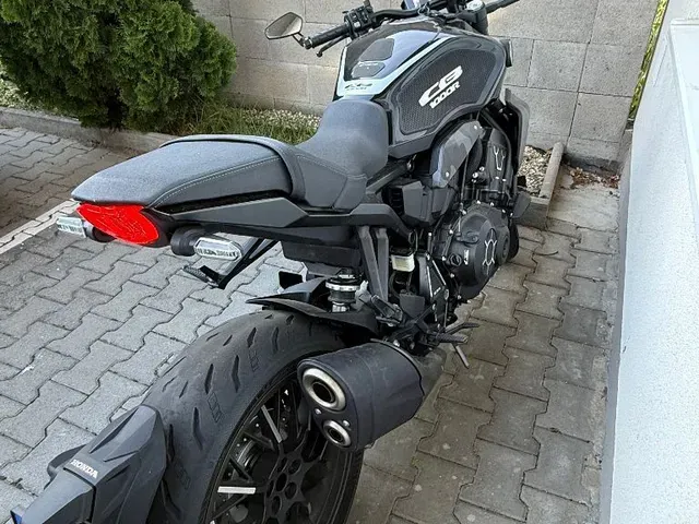 Honda Cb 1000 R 2023 photo 3
