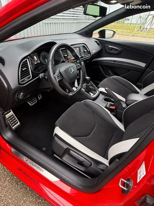 Seat Leon 2014 photo 3