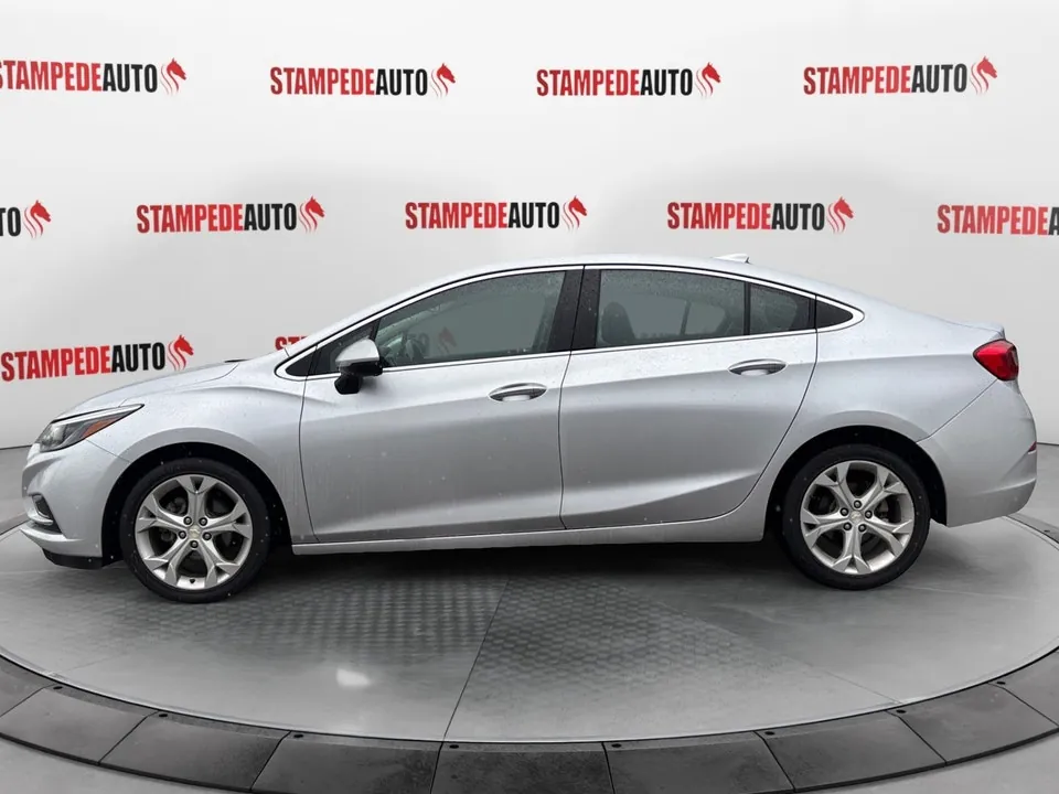 Chevrolet Cruze 2017 photo 2