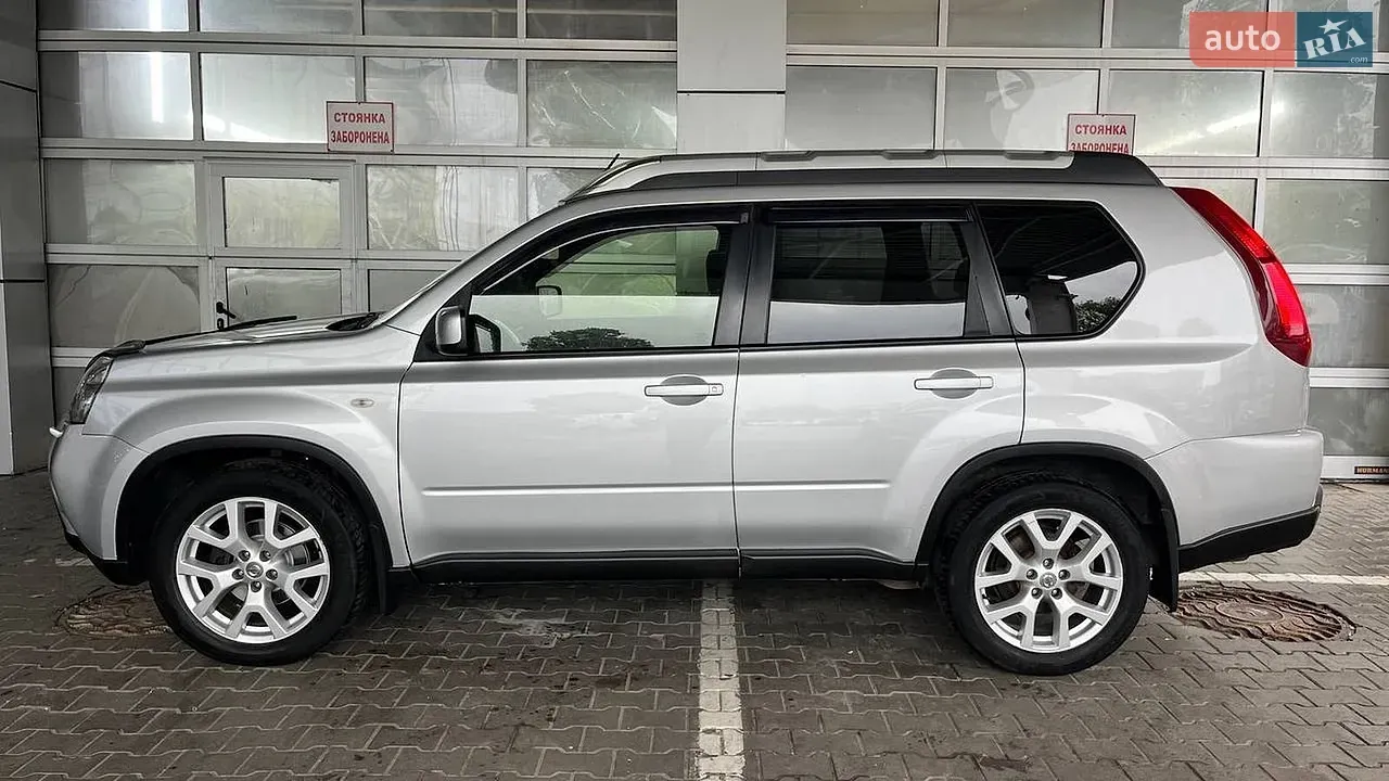 Nissan X-Trail 2012 photo 3