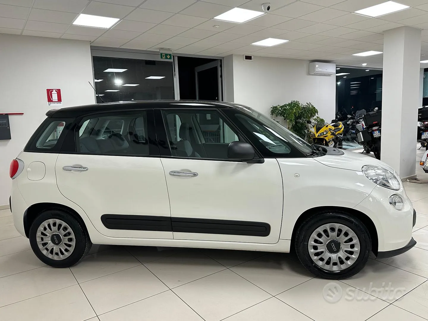 Fiat 500L 2012 photo 4