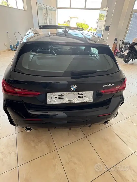 BMW 120D 2021 photo 3
