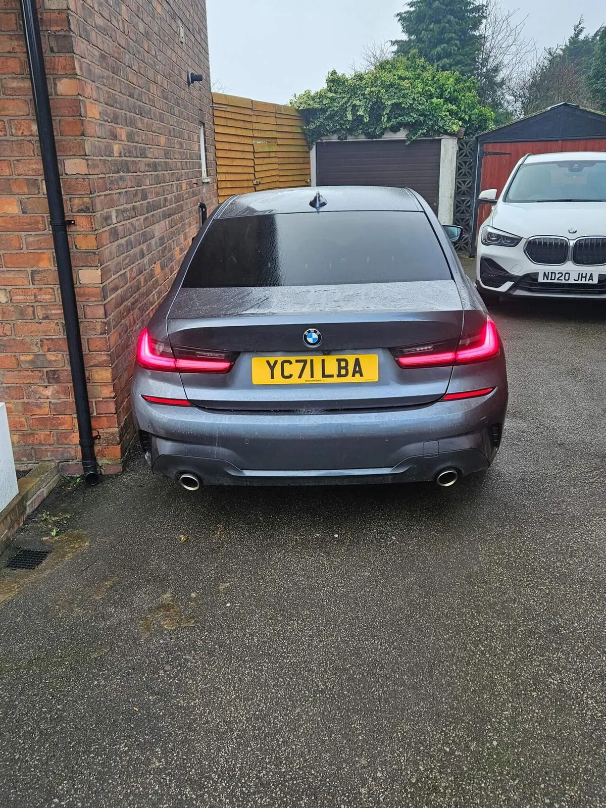 BMW 3 Series 2021 photo 3