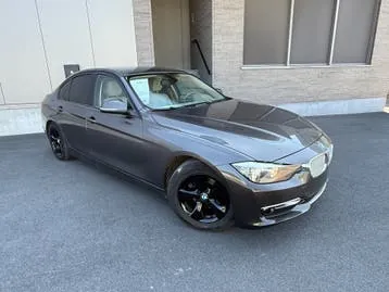BMW 3 Series 2012 photo 3