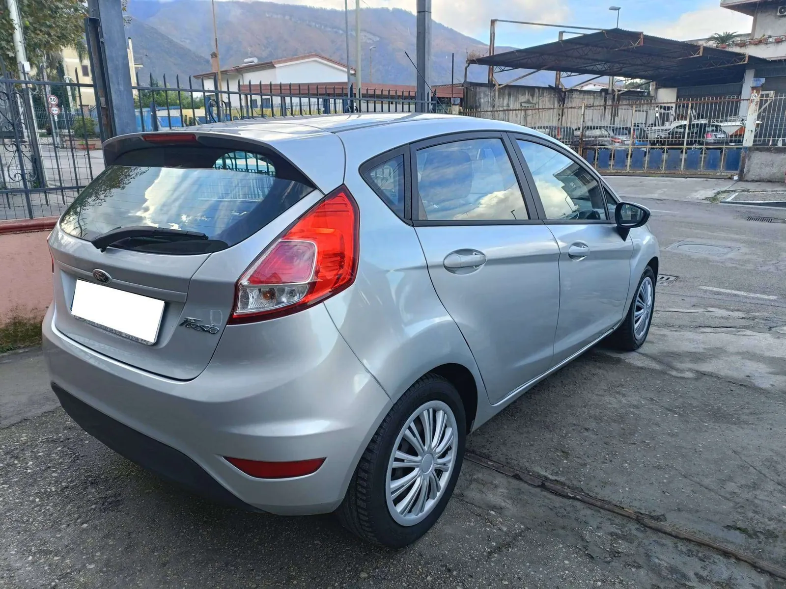 Ford Fiesta 2017 photo 4