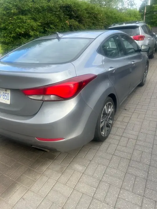 Hyundai Elantra 2015 photo 4