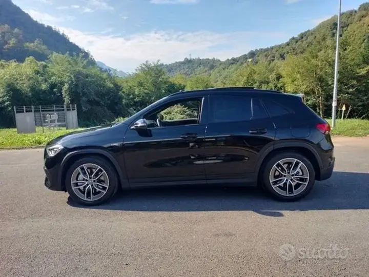 Mercedes-Benz Gla 2023 photo 5