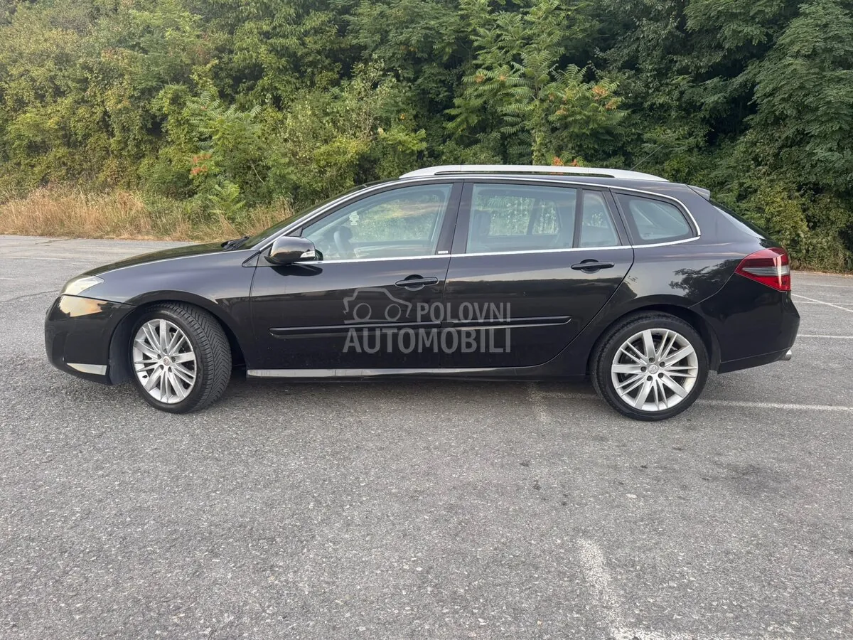 Renault Laguna 2010 photo 2