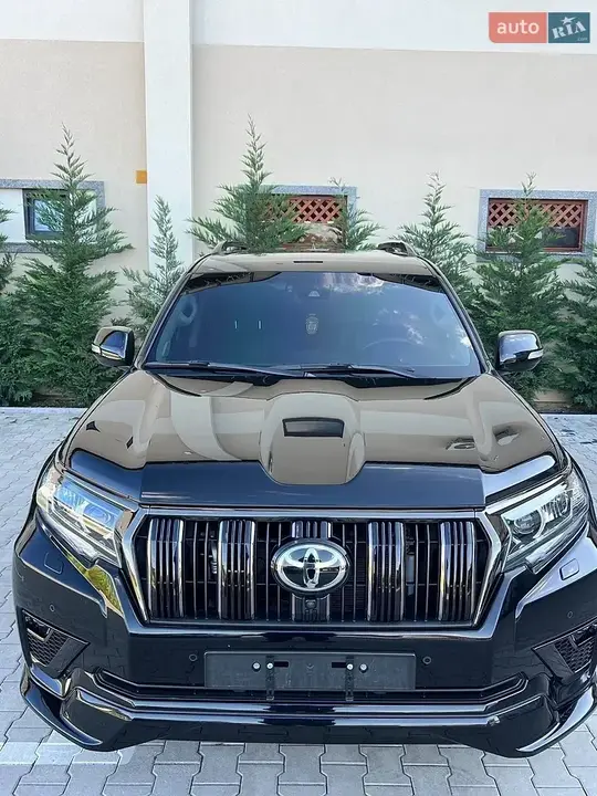 Toyota Land Cruiser Prado 2021 photo 2