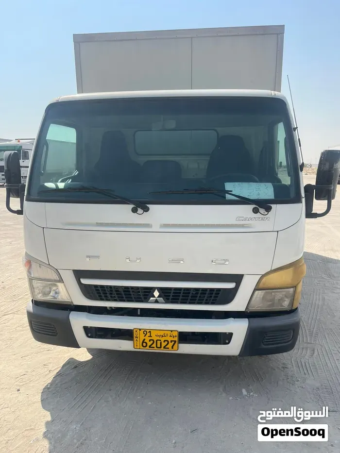 Mitsubishi Fuso Canter 2020 photo 2