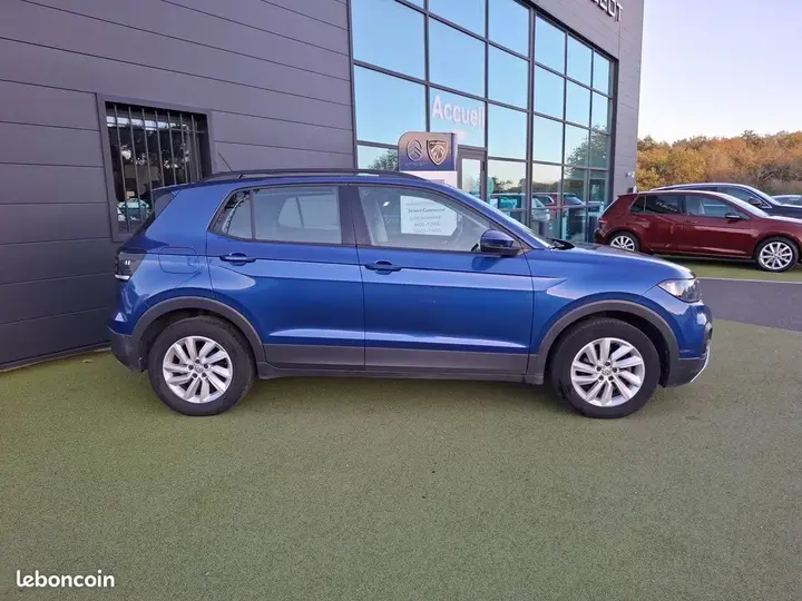 Volkswagen T-Cross 2019 photo 2