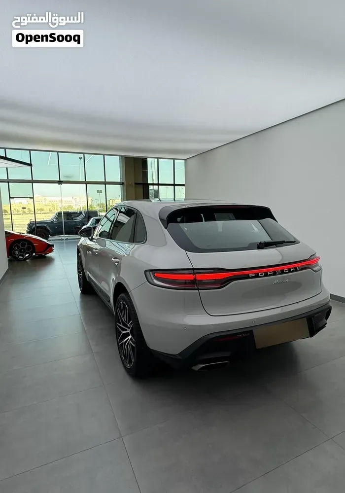 Porsche Macan 2022 photo 2