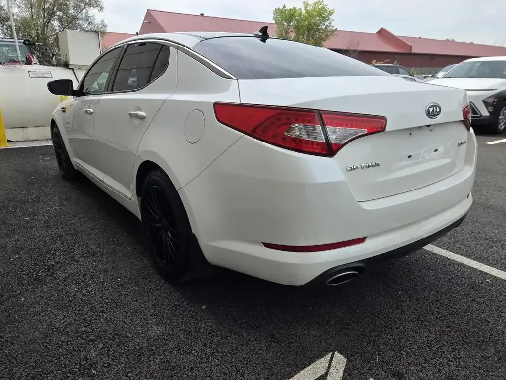 Kia Optima 2012 photo 4