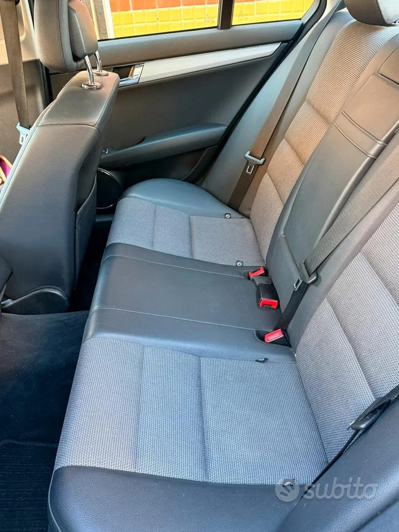 Mercedes-Benz C 2008 photo 5