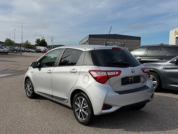Toyota Yaris 2019 photo 4