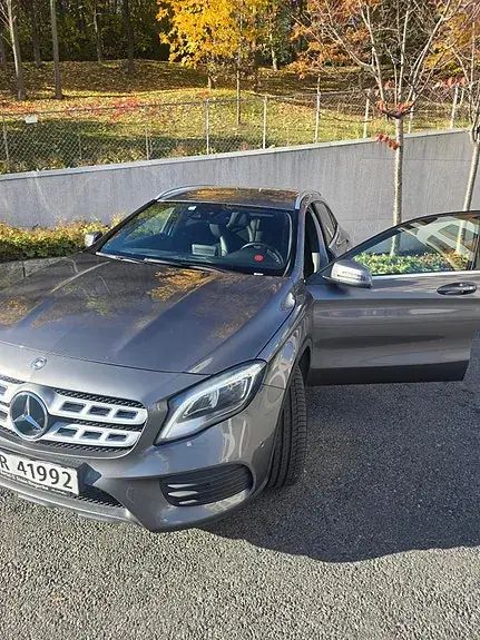 Mercedes-Benz Gla220 2017 photo 5