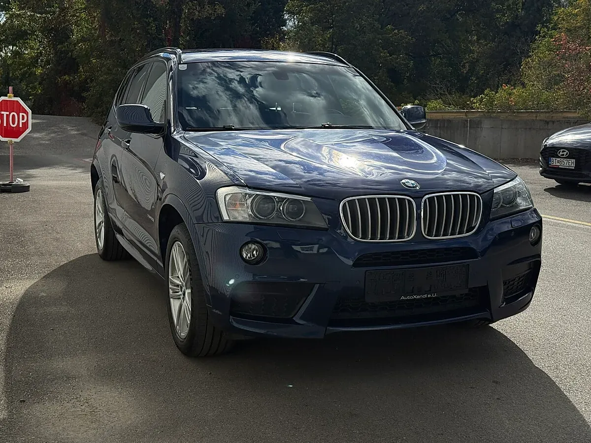 BMW X3 2012 photo 2