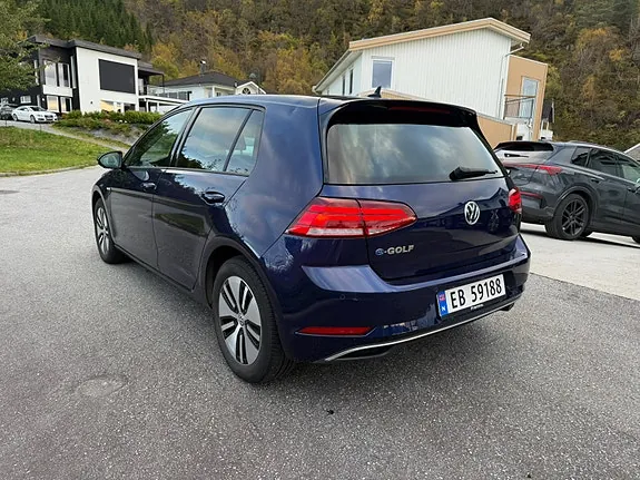 Volkswagen E-Golf 2020 photo 2