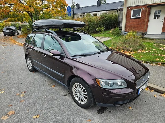 Volvo V50