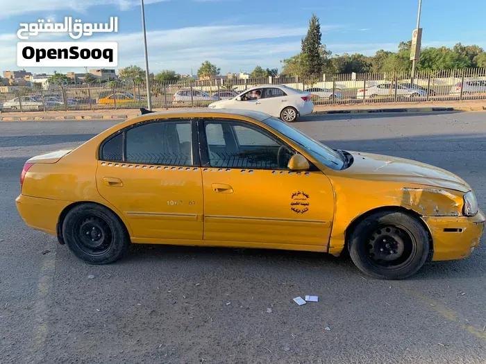 Hyundai Avante 2003 photo 4
