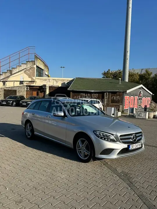 Mercedes-Benz C 220 2019 photo 5