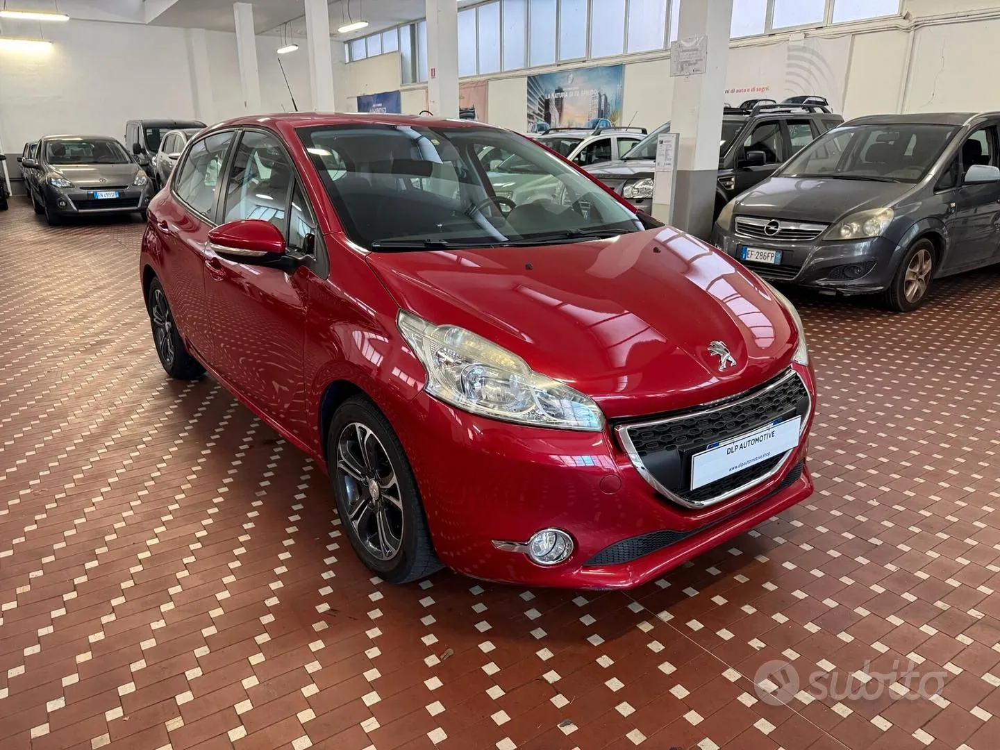 Peugeot 208 2014 photo 3