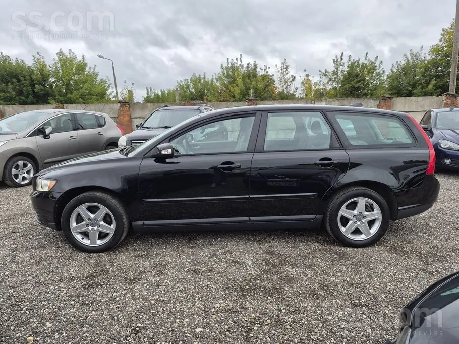 Volvo V50 2008 photo 4