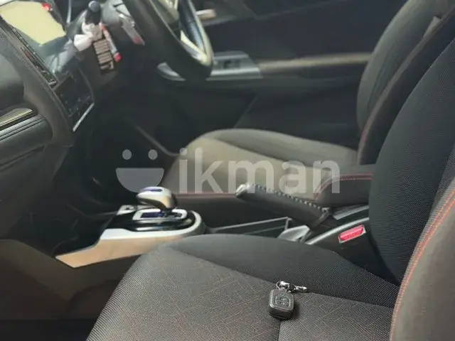 Honda Fit 2014 photo 4