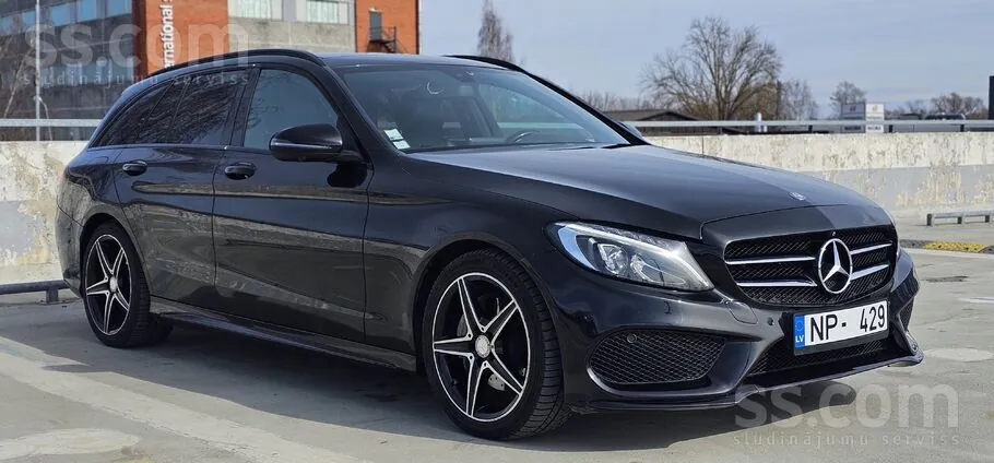 Mercedes-Benz C220 2016 photo 3
