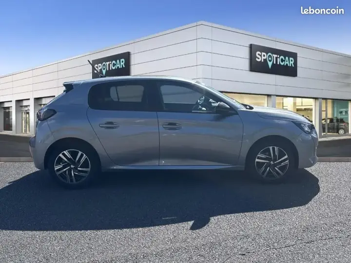 Peugeot 208 2023 photo 4