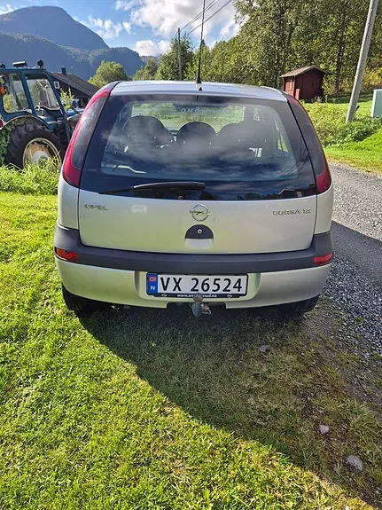 Opel Corsa 2002 photo 4